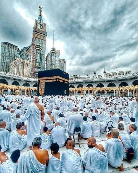 حج سياحي خمس نجوم ( أ )